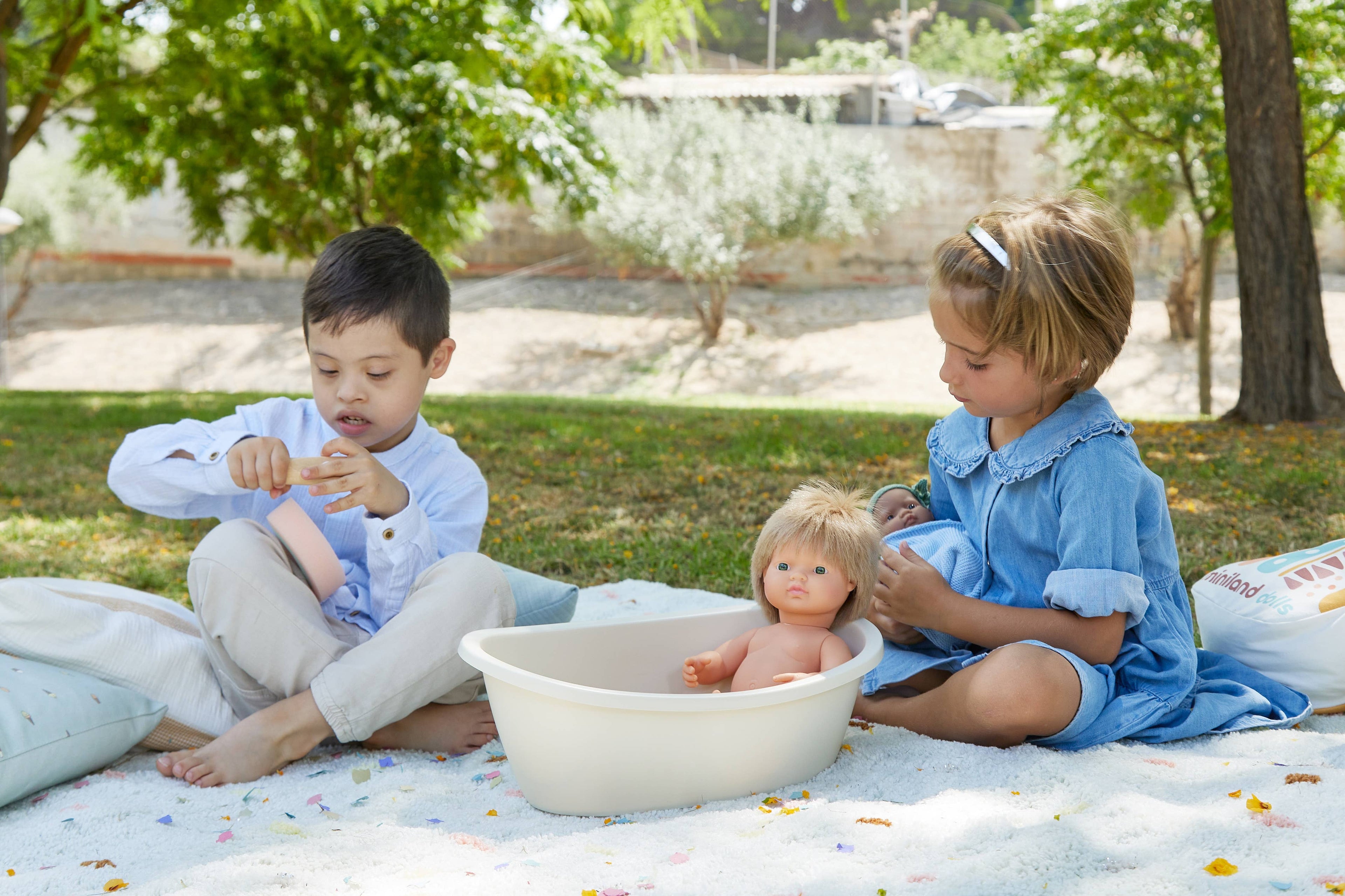 Reborn Doll Bathtub & Rainbow Sponge Set (styled) — Little Mamas Nursery