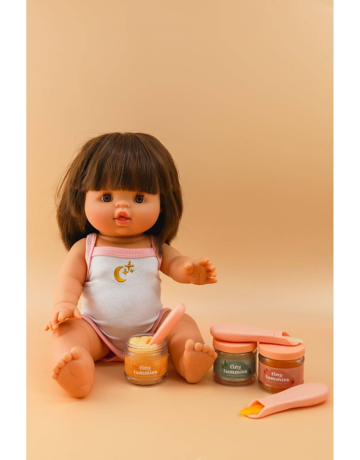 Tiny Tummies Apple Jelly Jar & Magic Spoon (front view) — Little Mamas Nursery